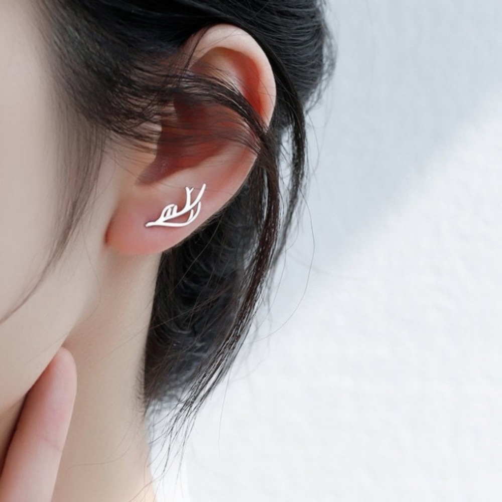 🎉 New Antler Crawler Silver Plated Earrings set